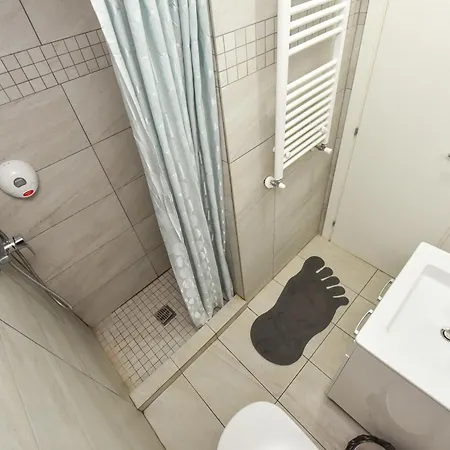 - Shabbat Friendly * Βουκουρέστι