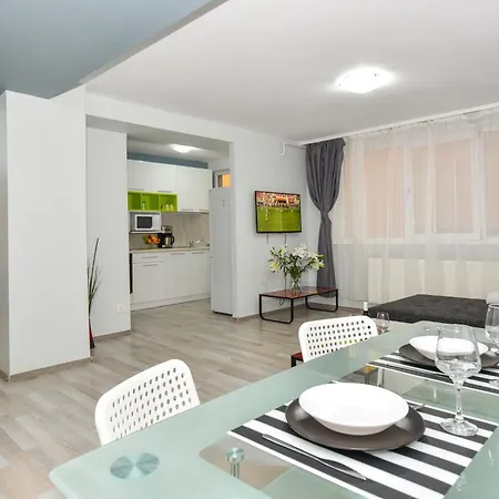 - Shabbat Friendly * Bukareszt